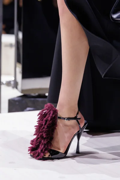 Look 27